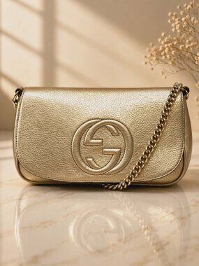 Authentic Gucci Soho Chain Crossbody Clutch Gold Leather Bag